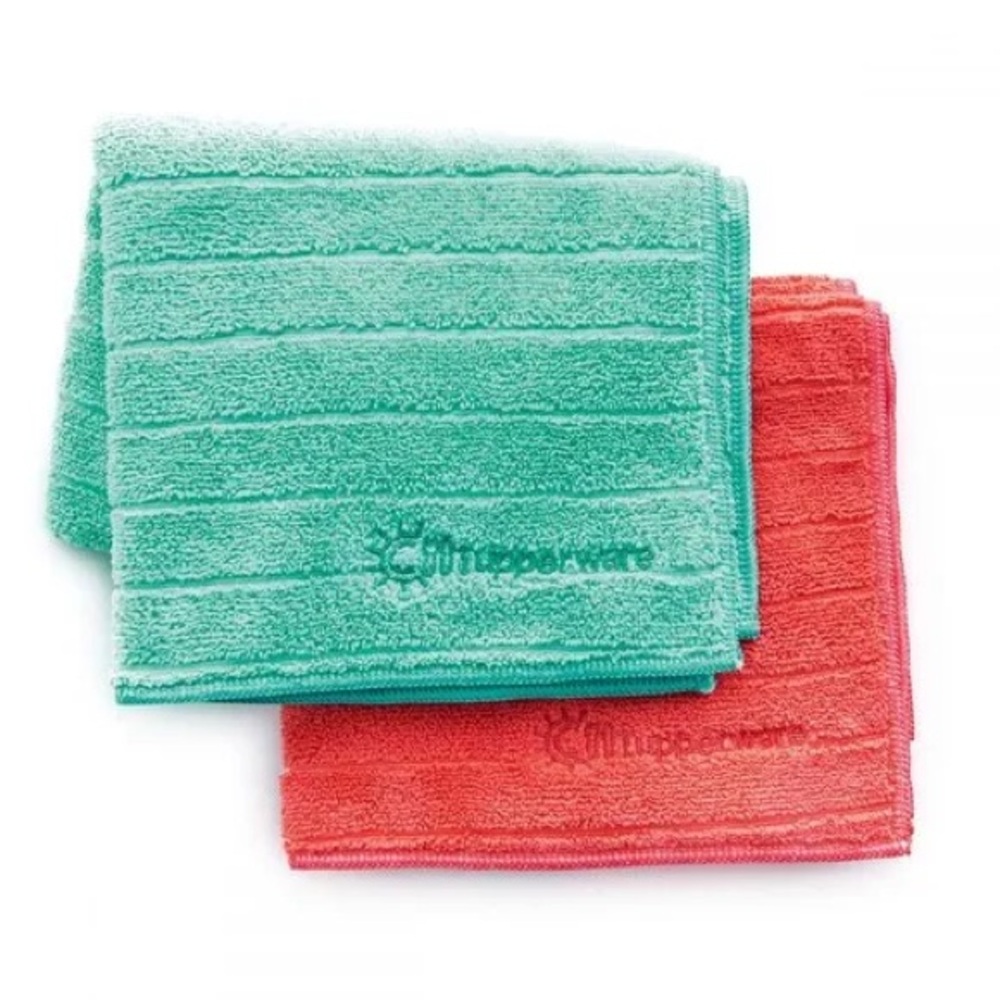 Tupperware Aqua and Coral Towels
